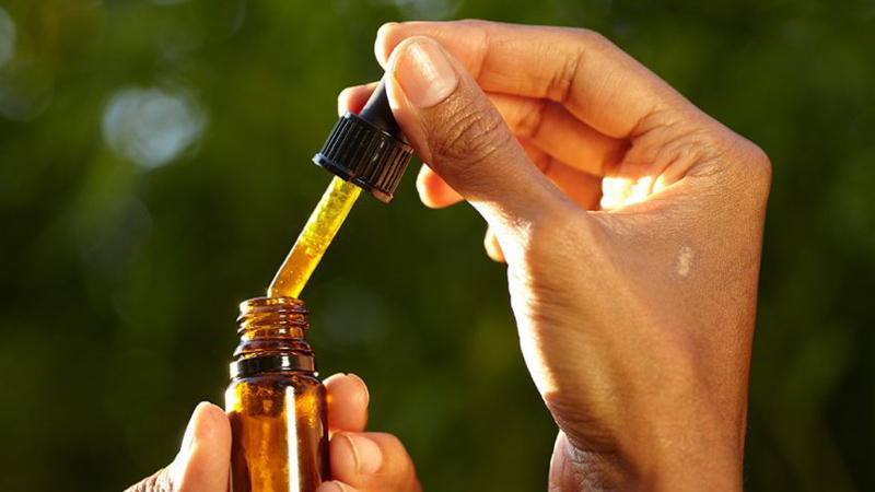 cbd oil tinctures with a dropper 